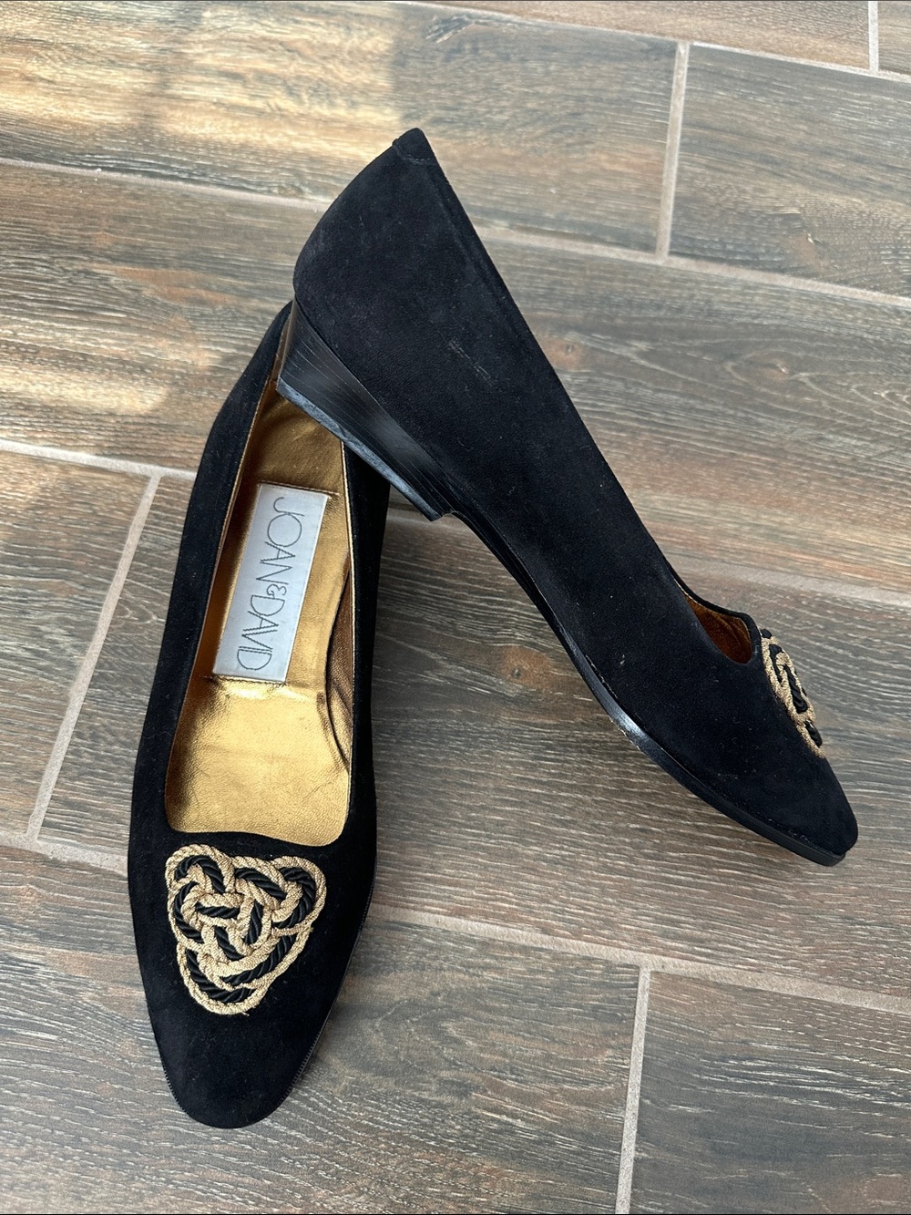 VTG Joan & David Black Suede Medallion Flats 8.5 M Made in Italy Dress Shoes